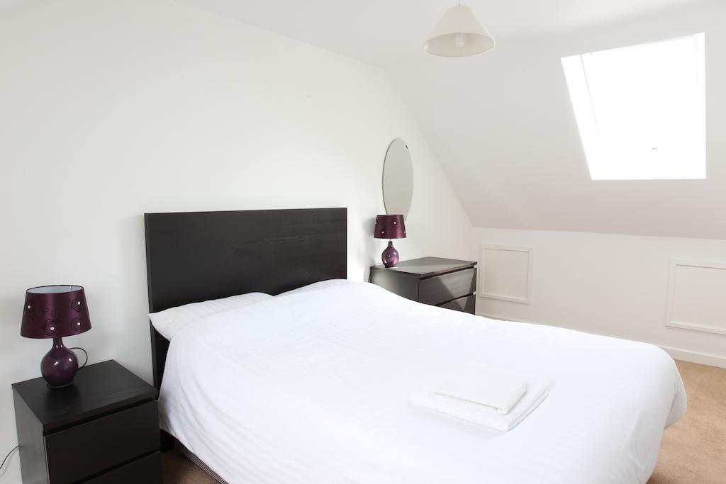 Elm Tree Farm Accommodation Μίλτον Κέινς Δωμάτιο φωτογραφία